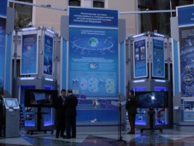 Сегодня в здании Центральной избирательной комиссии Российской Федерации состоялось открытие выставки «Космос – ВЫБОРЫ – Связь»